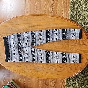 Delia's Raindeer Small Leggings